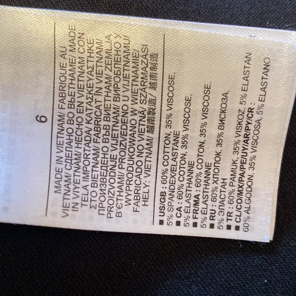 Banana Republic Black Mini Skirt with Gold Zipper Detail - Picture 7 of 7